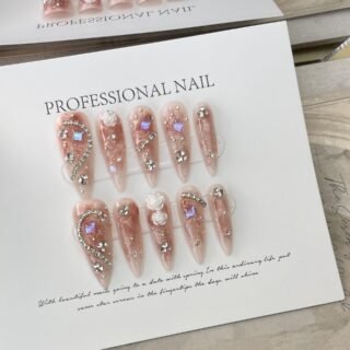 Press on nails