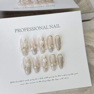 Press on nails