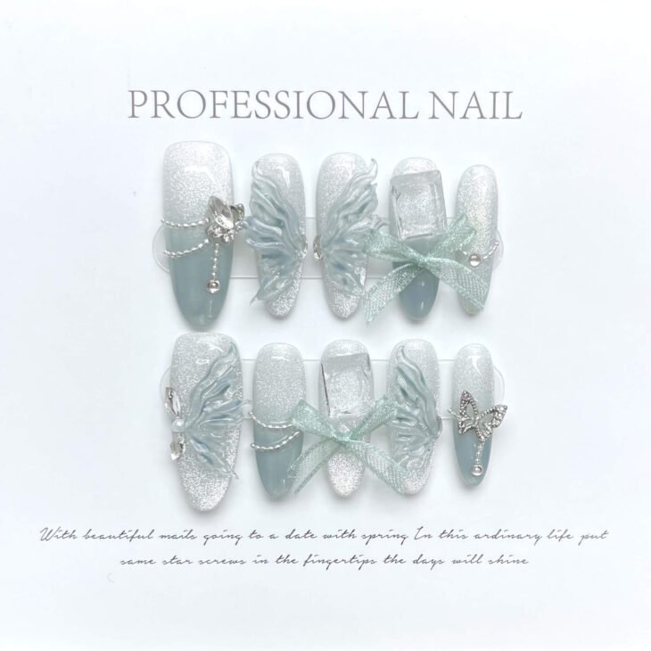 Press on nails