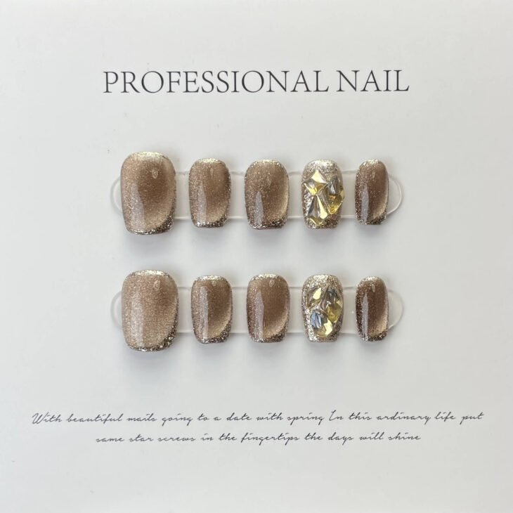 Press on nails