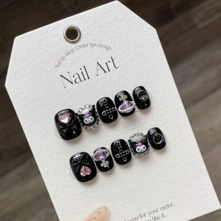 Press on nails