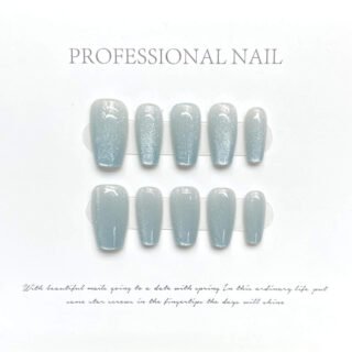 Press on nails