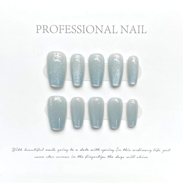 Press on nails