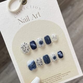 Press on nails