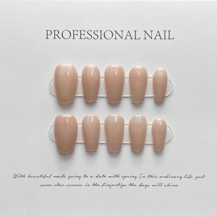 Press on nails