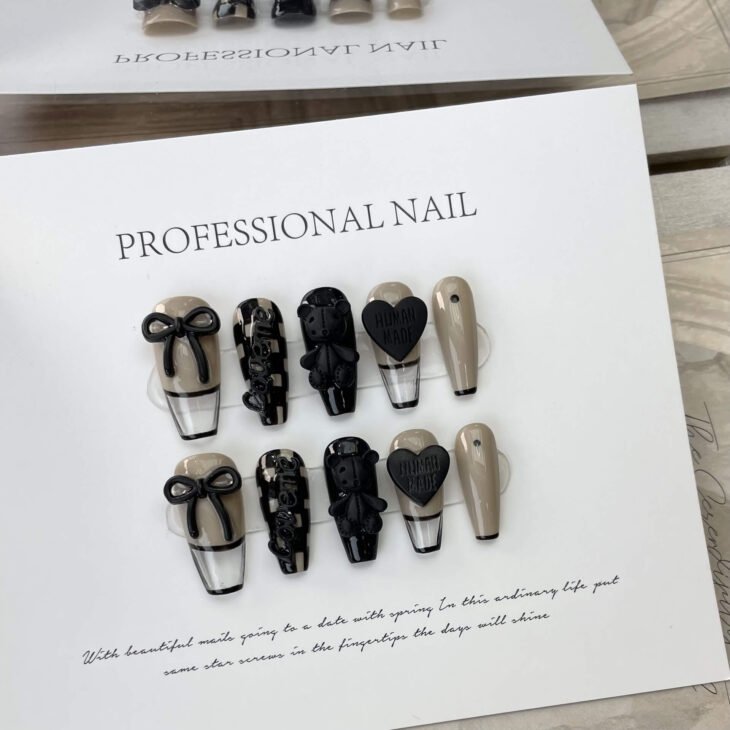 Press on nails