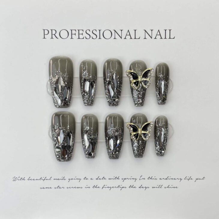 Press on nails