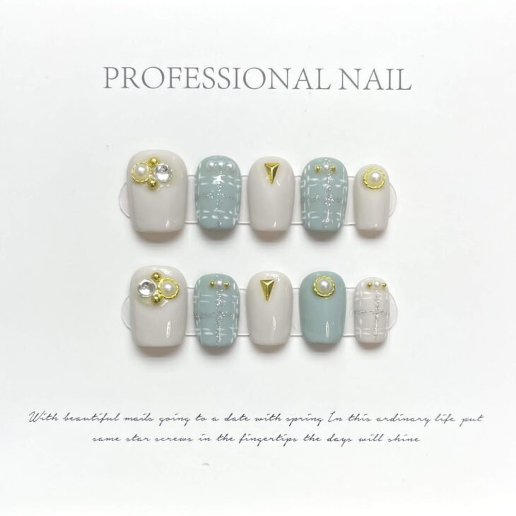 Press on nails