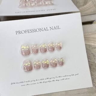 Press on nails